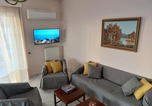Sea view,big and comfortable appartment in Voula