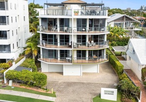 Seacrest Unit 2 Moffat Beach QLD