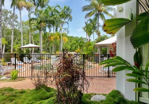 Seascape Holiday at the Queenslander
