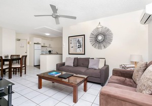 Seascape Holidays at The Queenslander Two Bed Standard