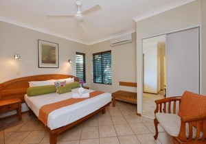 Seascape Holidays - Hibiscus