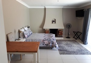 Self-Catering Holiday/work Accommodation
