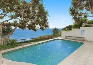 Shipton Lodge unit 3 Moffat Beach QLD