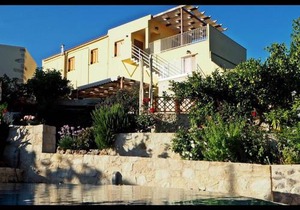 Small village, 2 houses together for 2 families