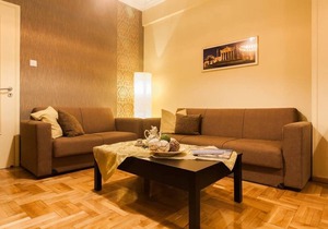 Spacious Apartment in safe area close to Acropolis