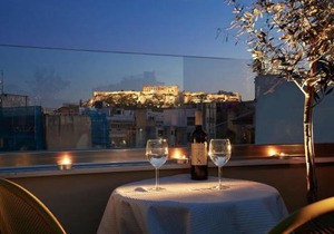 Spacious Suite w. huge balcony + Acropolis view