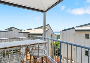 Stunning Beach Front Villa at Castaway Cove