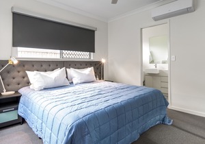 STUNNING NEW VILLA ON BLUE LAGOON WITH PLUNGE POOL