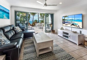 Sunset Waters 12 on Hamilton Island by HamoRent