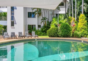Superior Seaview 3 bedroom Apartment With Seaview's