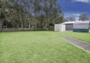 Taylor Avenue, 120 Golden Beach
