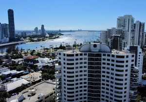 The Meriton Apartments on Main Beach