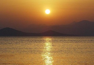 Theologos: Front Sea View Apartment