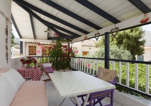 To Spitaki 1st Floor Apartment