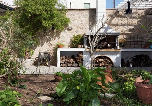 To Spitaki 2-Bedroom