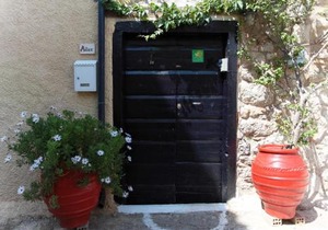 To Spitaki Apartments