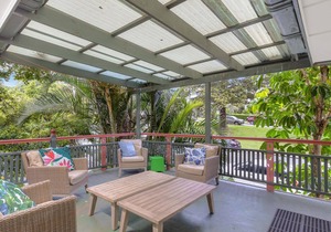 Tondio Terrace Flat 2- Budget and family friendly accommodation Rainbow Bay Coolangatta