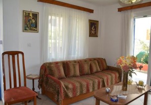 Traditional summer house in Marmari