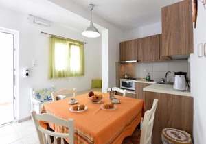Tsakanos Apartments