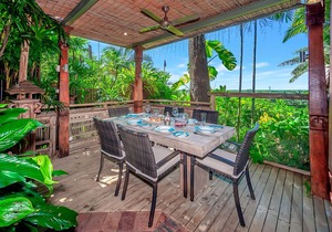 Unique, tropical rainforest getaway