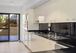 Unit 2 The Mews, 2 Orealla Crescent, Sunrise Beach