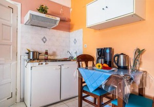 Veroni's studio 1