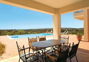 Villa ∙ 3 bedrooms ∙ 6 guests