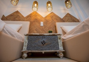 Villa Serenity sleeps 9!