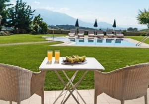 Villa Zeus Apts - Unique Surrounding