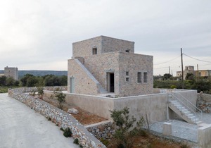 Vorino Luxury Villas, Elia