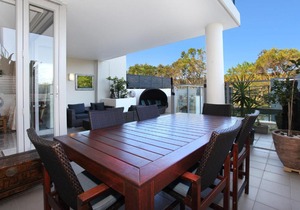 Whiteshells Beachfront Luxury Apartment