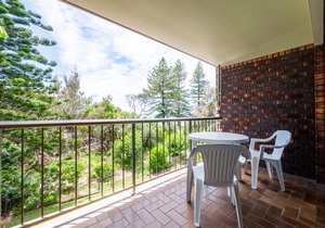 Wilson Ave Unit 2, 13 Wilson Ave