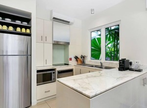 Beach Club Lagoon Palm Cove | Palm Cove