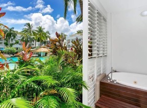 Beach Club Lagoon Palm Cove | Palm Cove