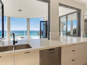 Castaways Beach Escape | Castaways Beach
