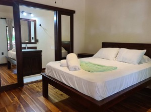 Hona | Dominical