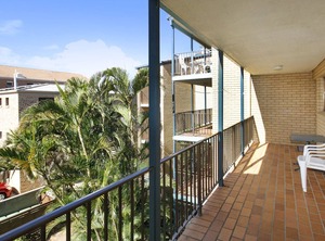 Lowanna Bulcock Beach Esplanade | Caloundra