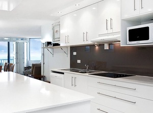 Monterey Lodge Warne Terrace Beach | Caloundra
