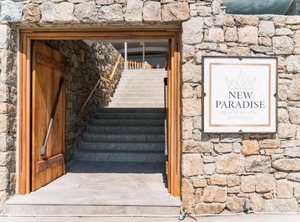 Paradise Beach Resort | Paradise