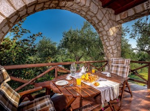 Orfeas Villa | Psarou