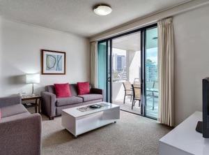 Ascot Budget Residences Brisbane Airport Racecourses | Spring Hill