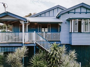 Beachfront | Woorim
