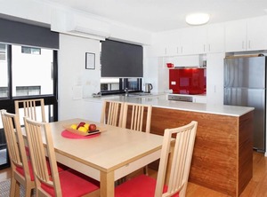 Phoenix Apartments David Way Coolum Beach Linen Bond | Coolum Beach