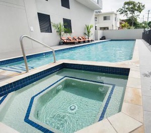 Gladstone Plaza Hotel 
