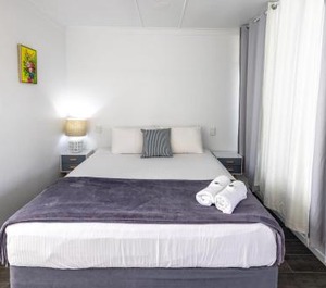 Motel 