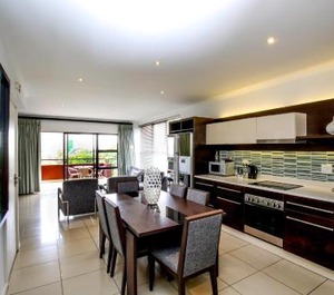 The Nicol Hotel 