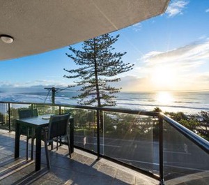 Phoenix Apartments David Way Coolum Beach Linen Bond 