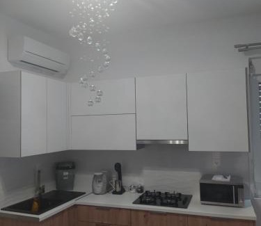 Khalkis Apartment | Εirene room