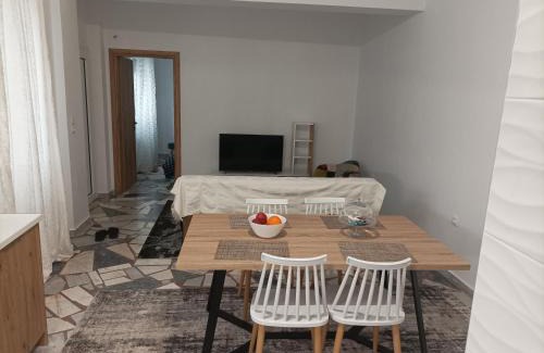 Khalkis Apartment | Εirene room