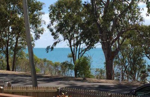Point Vernon House | 100 m² House ∙ 3 bedrooms ∙ 8 guests